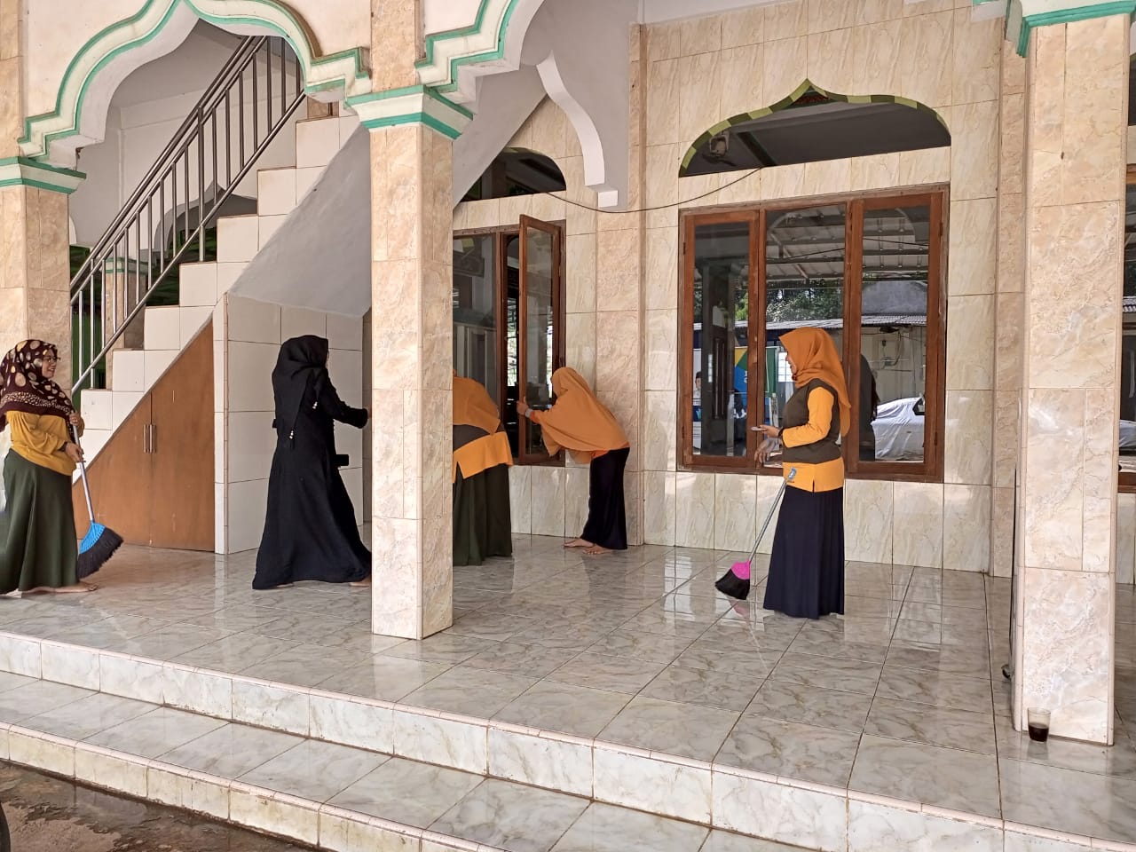 WhatsApp Image 2023-03-17 at 09.50.58 (1)